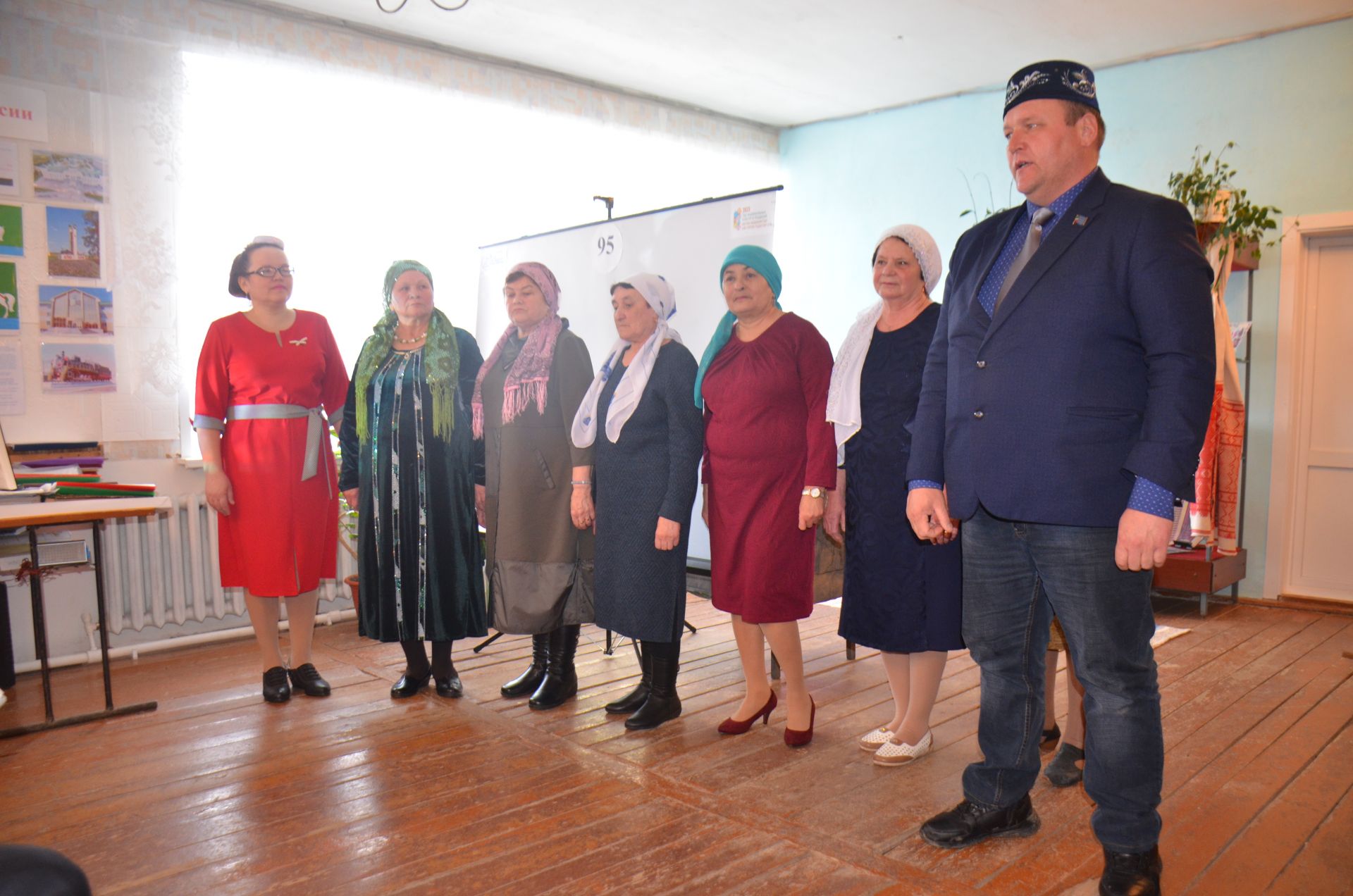 Габдулла Галиев яшәгән йортка мемориаль такта куелды