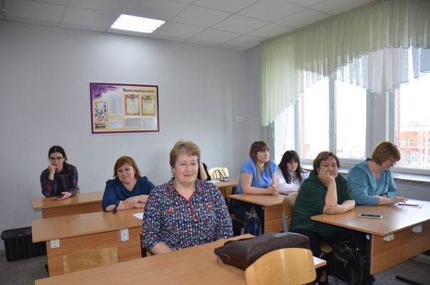 В Агрызе прошел районный семинар, посвященный центрам образования «Точка роста»