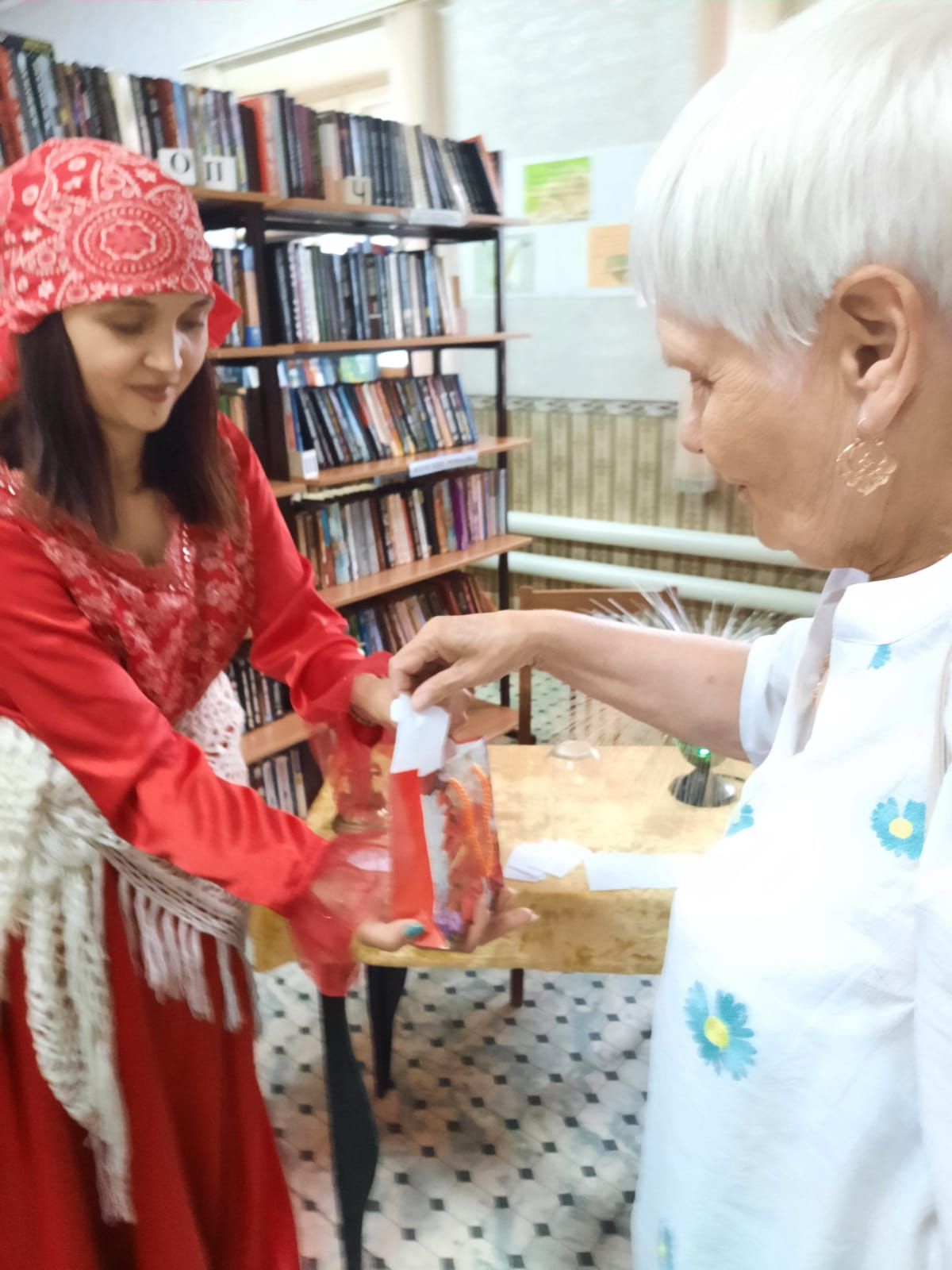 «Библионочь-2023» в Агрызе подарила уникальные возможности читателям (ФОТО)