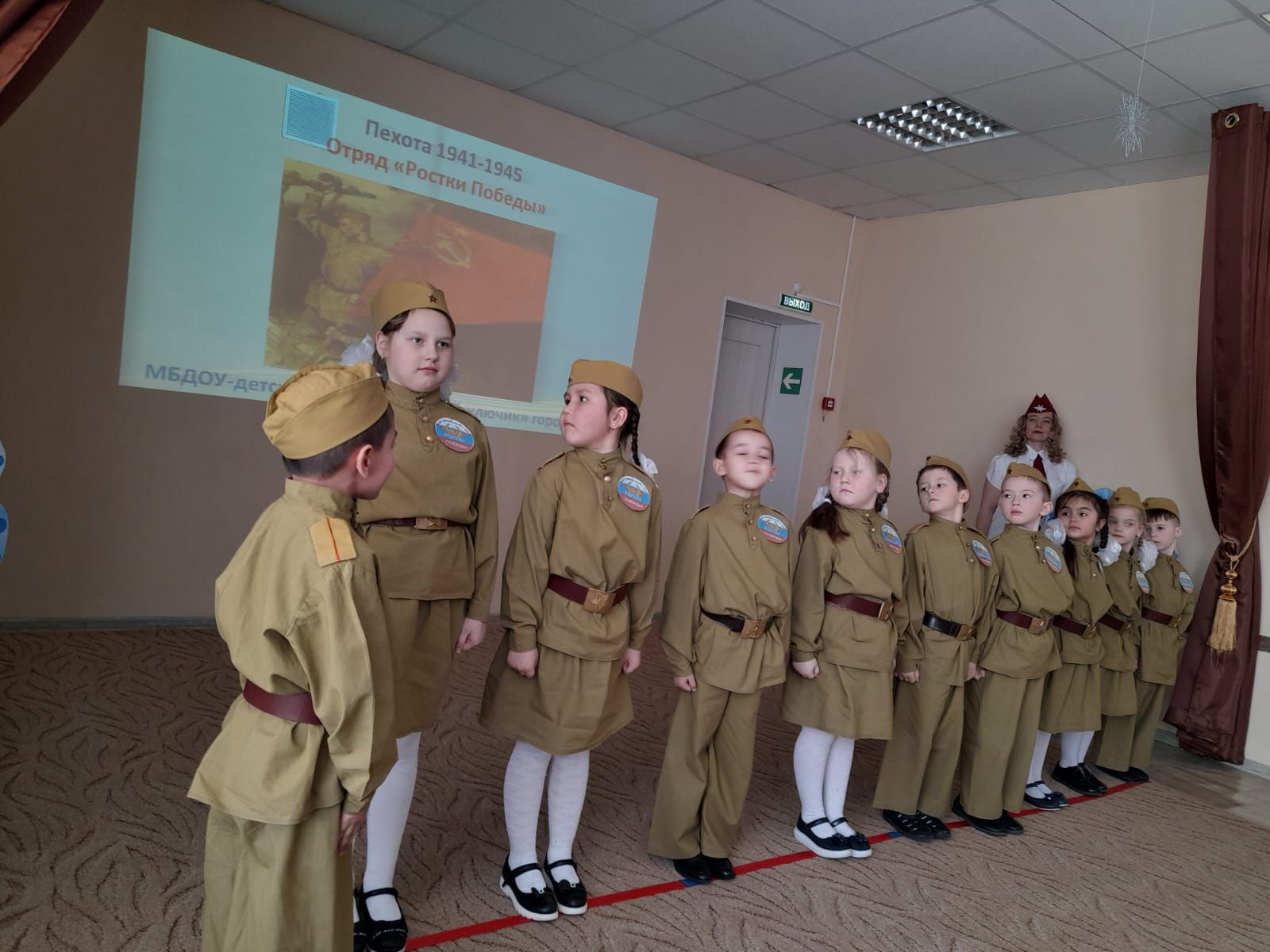 В Агрызе прошел межрегиональный конкурс-смотр строя и песни среди дошкольных учреждений