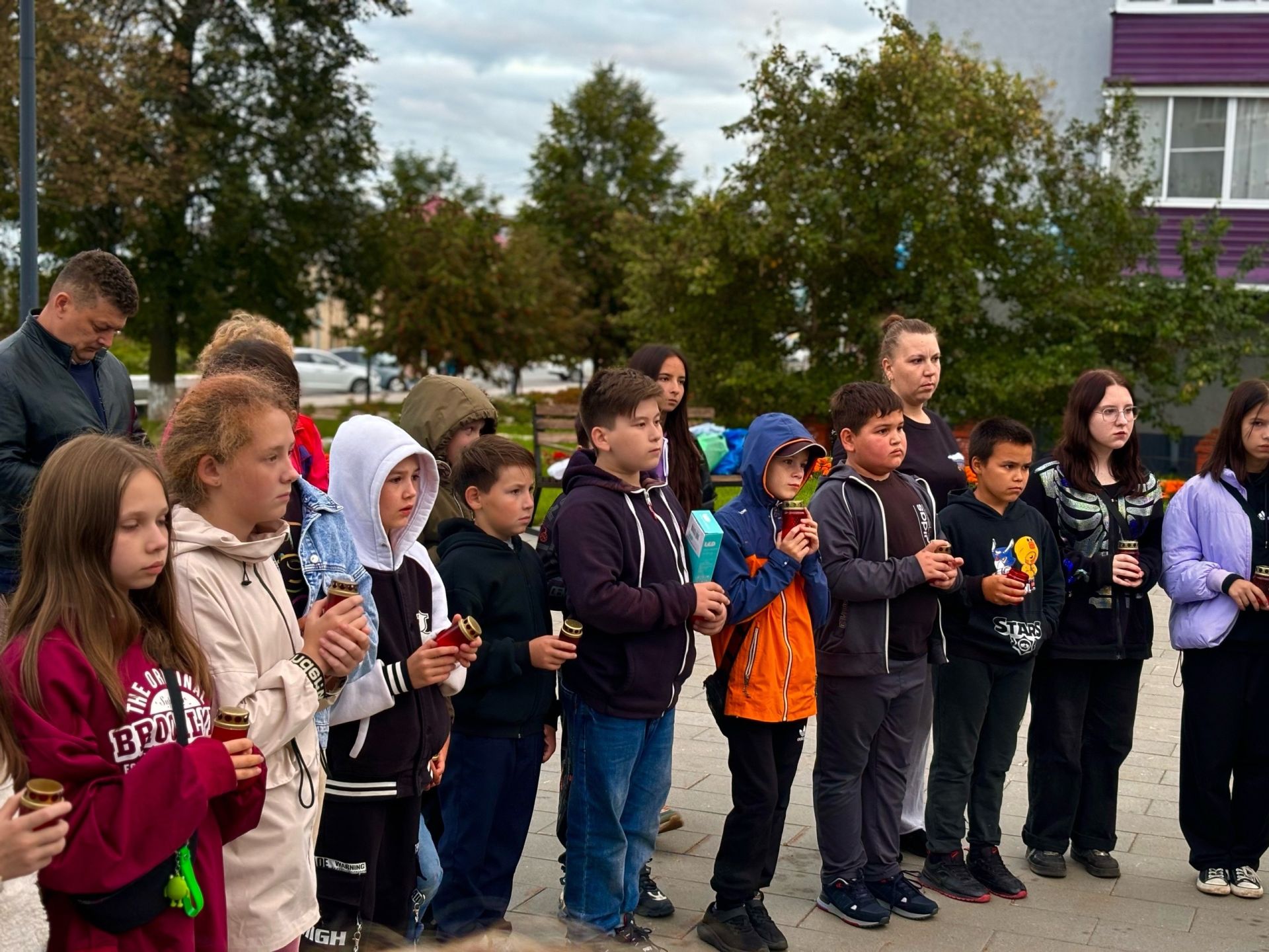 В Агрызе почтили память жертв теракта в Беслане