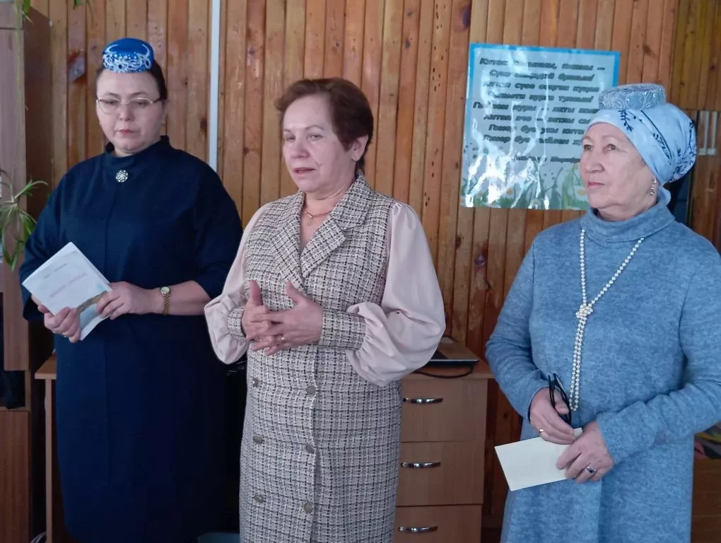 Ветеран мөгаллимәне искә алдылар