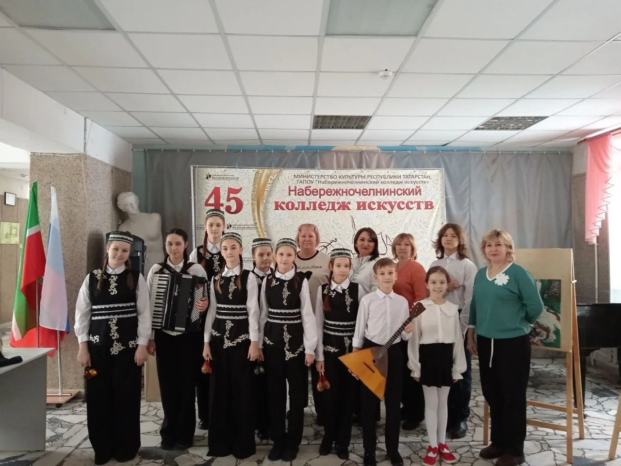Звезды из завтра в Набережных Челнах: юные музыканты Агрыза на гала-концерте