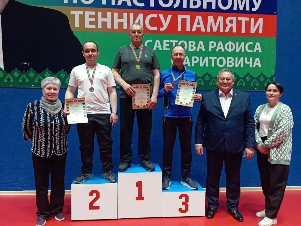 Әгерҗедә “Хәрәкәт” теннис үзәгендә авыл җирлекләре башлыклары арасында теннис ярышы узды