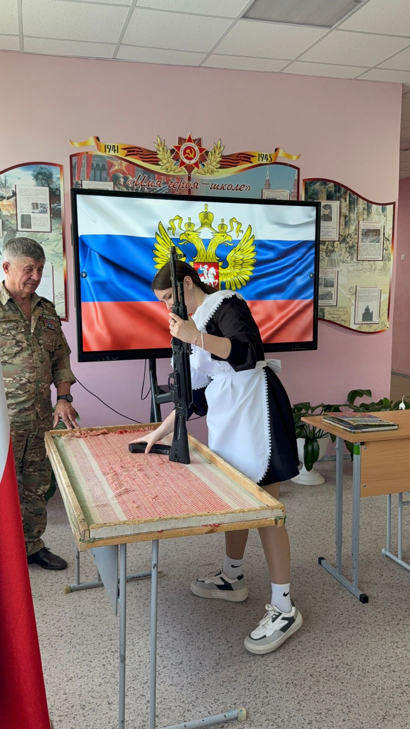 В Кучуковской школе прошла встреча с ветераном боевых действий Рашидом Муфтаховым