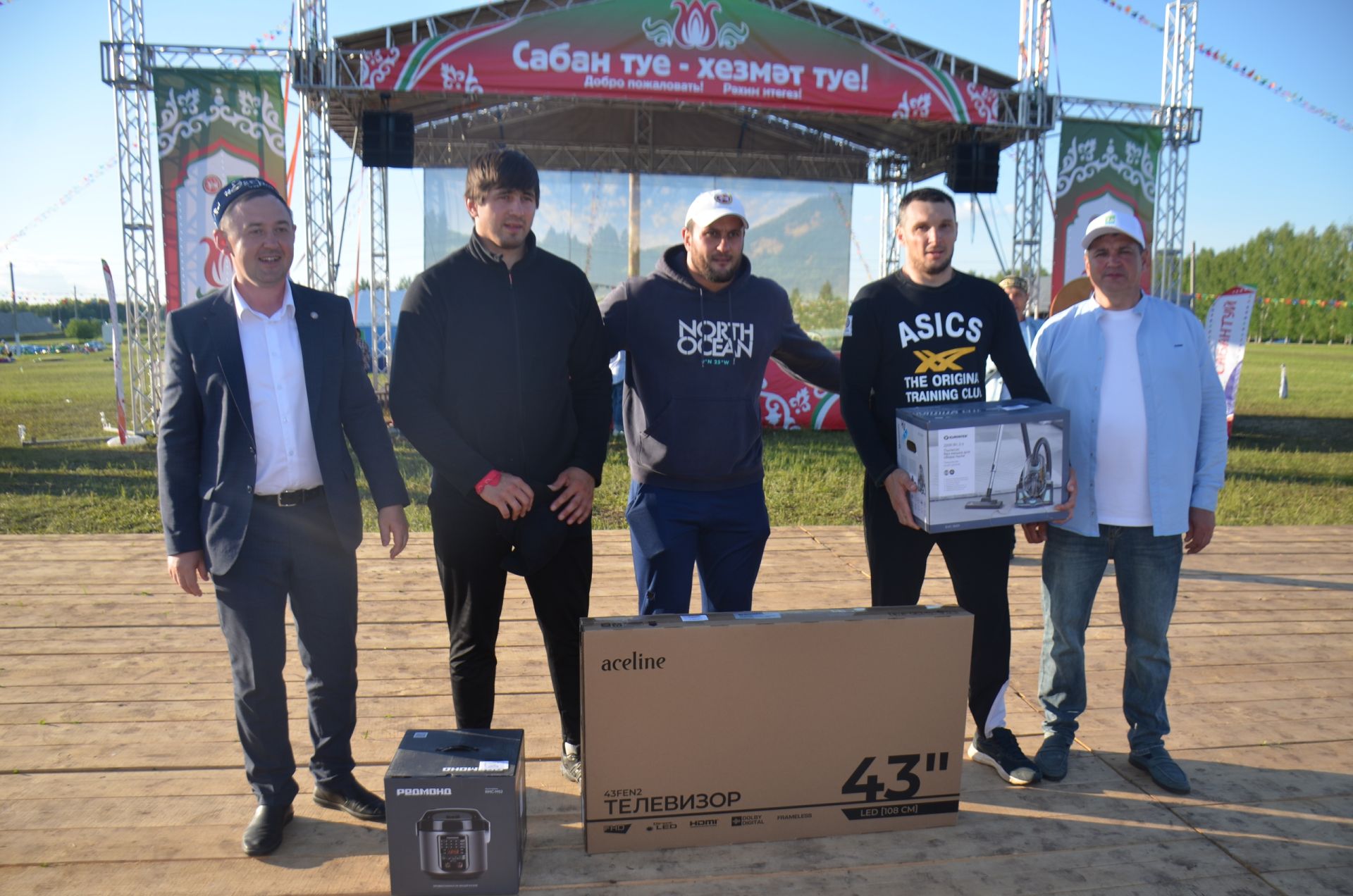 Әгерҗе Сабан туенда җиңгән һәм призлы урын яулаган көрәшчеләр