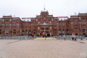 В Татарстане восемь школьников получили летнюю работу помощниками дежурных по вокзалу