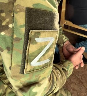 Представители фонда «Защитники Отечества» посетили ветерана СВО с адресной помощью