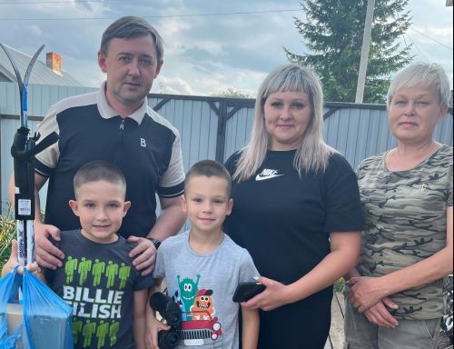 Глава Агрызского района Ленар Нургаянов поздравил сына участника СВО с наступающим днем рождения