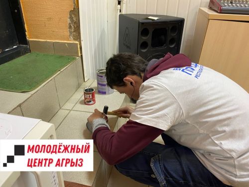 В Агрызе прошел мастер-класс по изготовлению окопных свечей