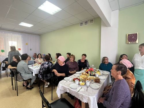 В Агрызе чествовали ветеранов педагогики, бывших заведующих детскими садами (ФОТО)