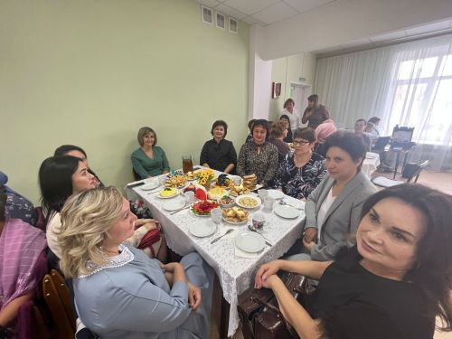 В Агрызе чествовали ветеранов педагогики, бывших заведующих детскими садами (ФОТО)