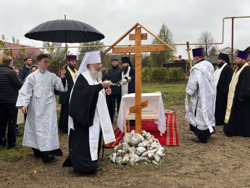 Митрополит Казанский и Татарстанский Кирилл посетил Агрыз (ФОТО)