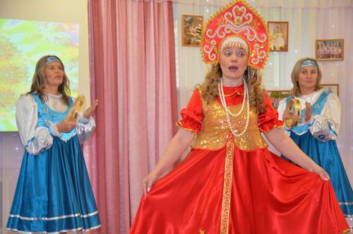 Между городскими детскими садами прошел конкурс «Дружная семья народов» (ФОТО)