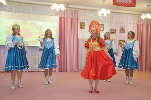Между городскими детскими садами прошел конкурс «Дружная семья народов» (ФОТО)