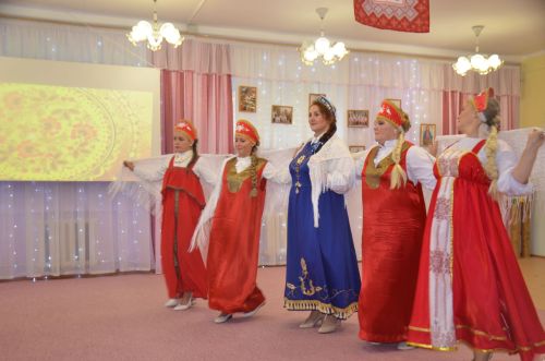 Между городскими детскими садами прошел конкурс «Дружная семья народов» (ФОТО)