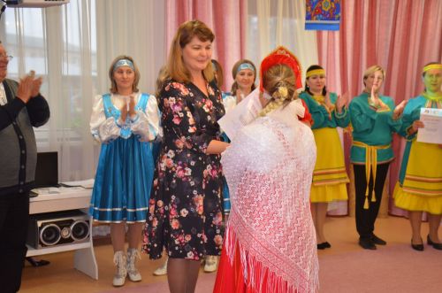 Между городскими детскими садами прошел конкурс «Дружная семья народов» (ФОТО)