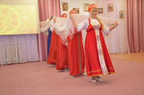 Между городскими детскими садами прошел конкурс «Дружная семья народов» (ФОТО)