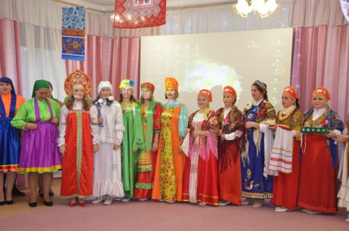 Между городскими детскими садами прошел конкурс «Дружная семья народов» (ФОТО)
