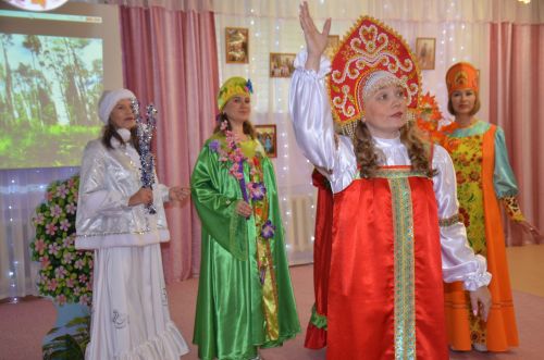 Между городскими детскими садами прошел конкурс «Дружная семья народов» (ФОТО)