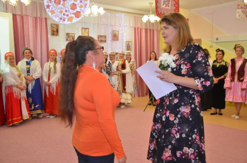 Между городскими детскими садами прошел конкурс «Дружная семья народов» (ФОТО)