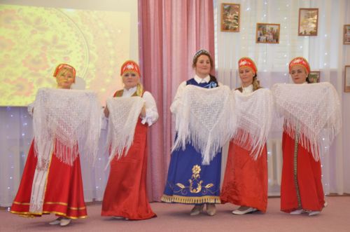 Между городскими детскими садами прошел конкурс «Дружная семья народов» (ФОТО)