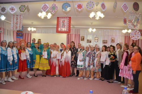 Между городскими детскими садами прошел конкурс «Дружная семья народов» (ФОТО)