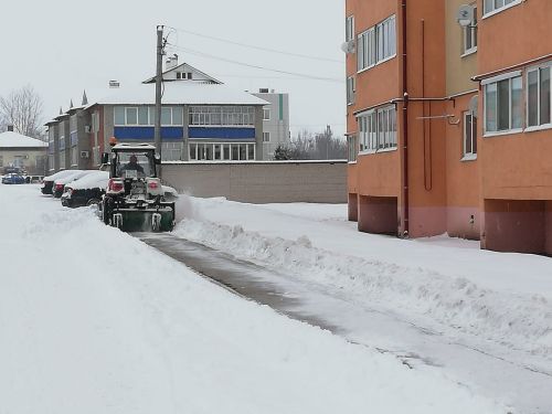 Последствия снегопада устраняют в Агрызе уже с 4 утра