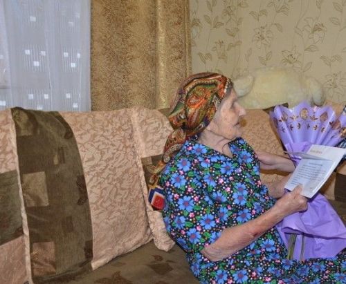 Әгерҗедә гомер кичерүче Анна Шадрина 100 яшьлек юбилеен каршы алды