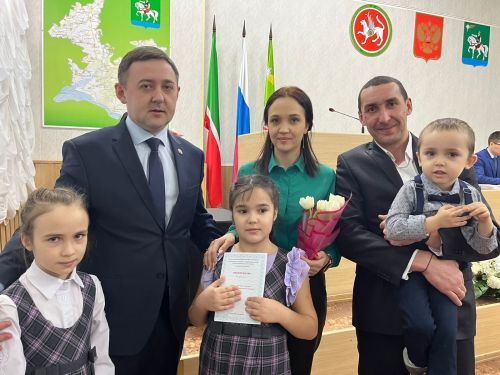 О мерах поддержки молодых семей в Татарстане расскажут в прямом эфире