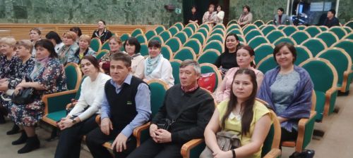 Работники культуры принимают участие в творческой лаборатории в Мензелинске