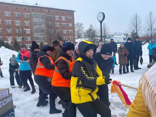 На Привокзальной площади Агрыза отметили Масленицу (ФОТО)