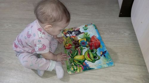 Яңа туган сабыйларны мунча кертүче имче: «Төкләре чыкмыйча, бала йоклый алмый»