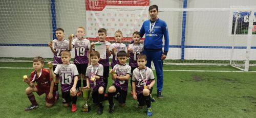 “Локомотив” командасы уенчылары белән таныштырабыз