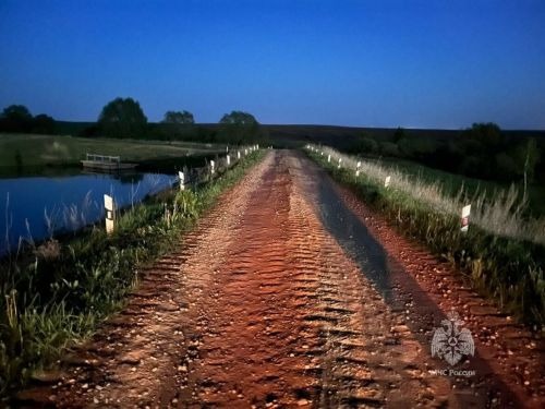 В Татарстане 8-летняя девочка соскользнула с берега и утонула