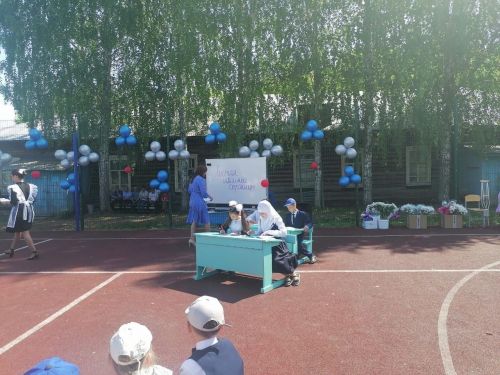 В Кучуковской школе прошёл праздник Последнего звонка