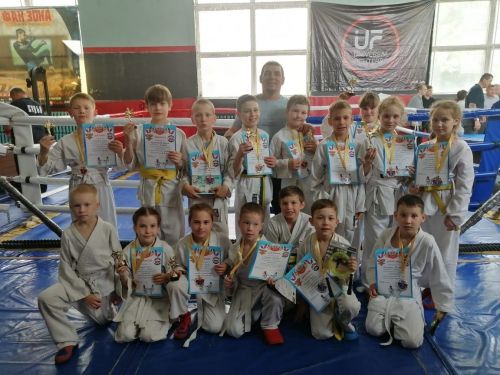 Юные рукопашники достойно завершили сезон