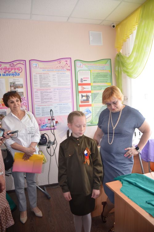 В Красном Боре состоялось торжественное открытие детской швейной мастерской «Ласка-стиль» (ФОТОРЕПОРТАЖ)