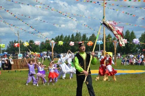 В Агрызе стартует сбор подарков на Сабантуй