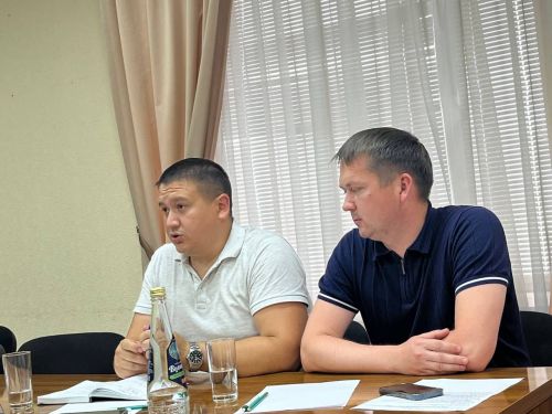 Министр строительства, архитектуры и ЖКХ РТ осмотрел ход работ по модернизации инженерных сетей в Агрызе
