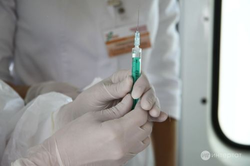 «Матурлык уколы» ясаткан кызның бер күзе сукырайган