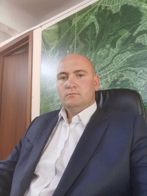 Руководитель МУП «Управление строительства» Фаннур Шакиров: Все дни, пока шел снег, мы работали в усиленном режиме