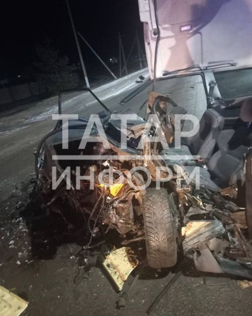 На въезде в Агрыз столкнулись две «Лады»