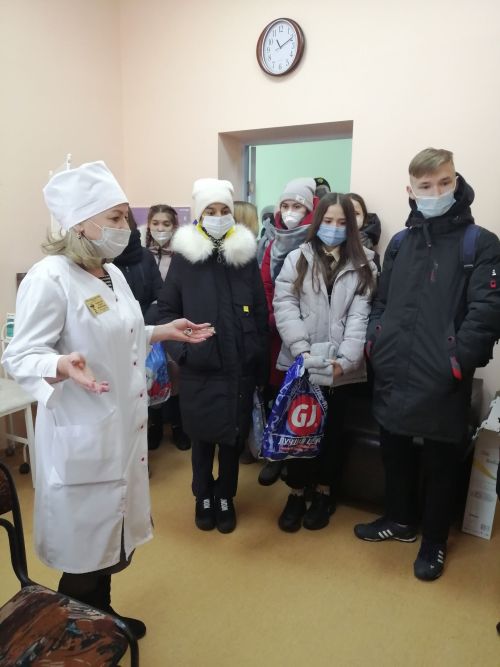 Будущих выпускников приглашают на День открытых дверей  в поликлинику