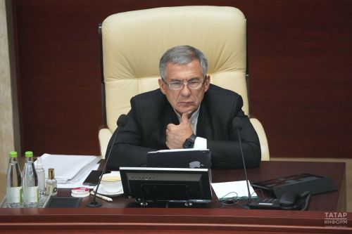 Раис РТ Рустам Минниханов опубликовал ролик об итогах нацпроекта «Экология» и буднях экологов