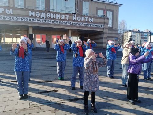 В Агрызе прошел концерт, посвященный 10-летию воссоединения Крыма и России