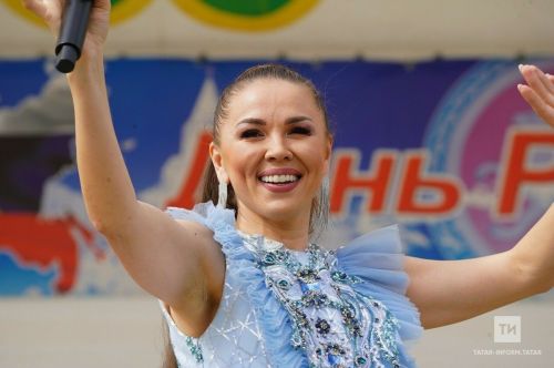 Гүзәл Уразова хастаханәдән чыккан