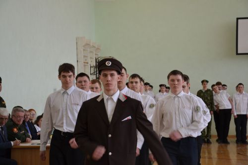 Смотр строя и песни в Агрызском филиале Нижнекамского колледжа: патриотизм, дисциплина и командный дух