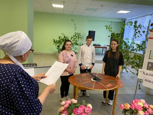 В Крындинском сельском Доме культуры молодежь сразилась за звание лучшего знатока творчества великого поэта
