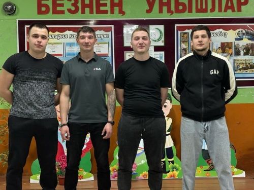 Девятерня авылында теннис ярышы узды